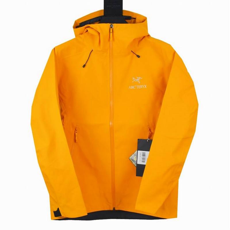 ARC'TERYX Men's Outwear 23